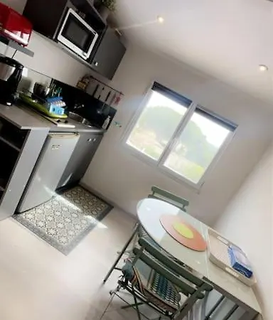 Appartamento Au Calme Avec Piscine *