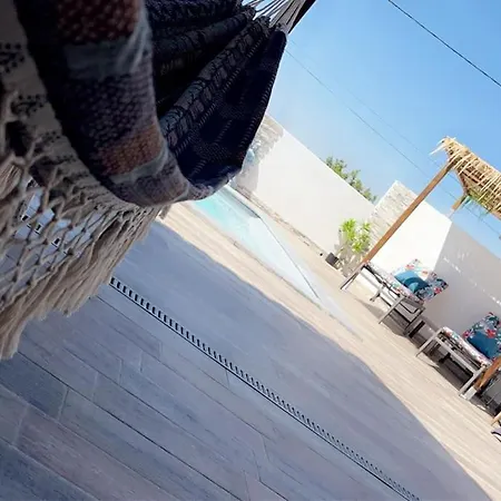 Au Calme Avec Piscine شقة Lespignan